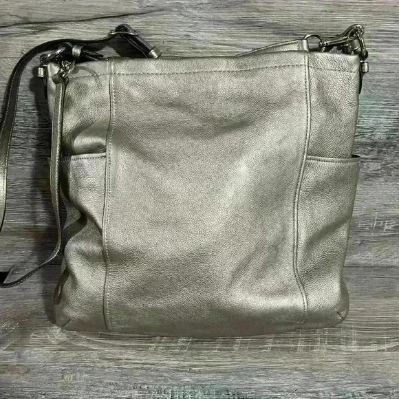 Coach Metallic Leather Crossbody Tote Shoulder Bag Style #F16509 - Picture 7 of 16